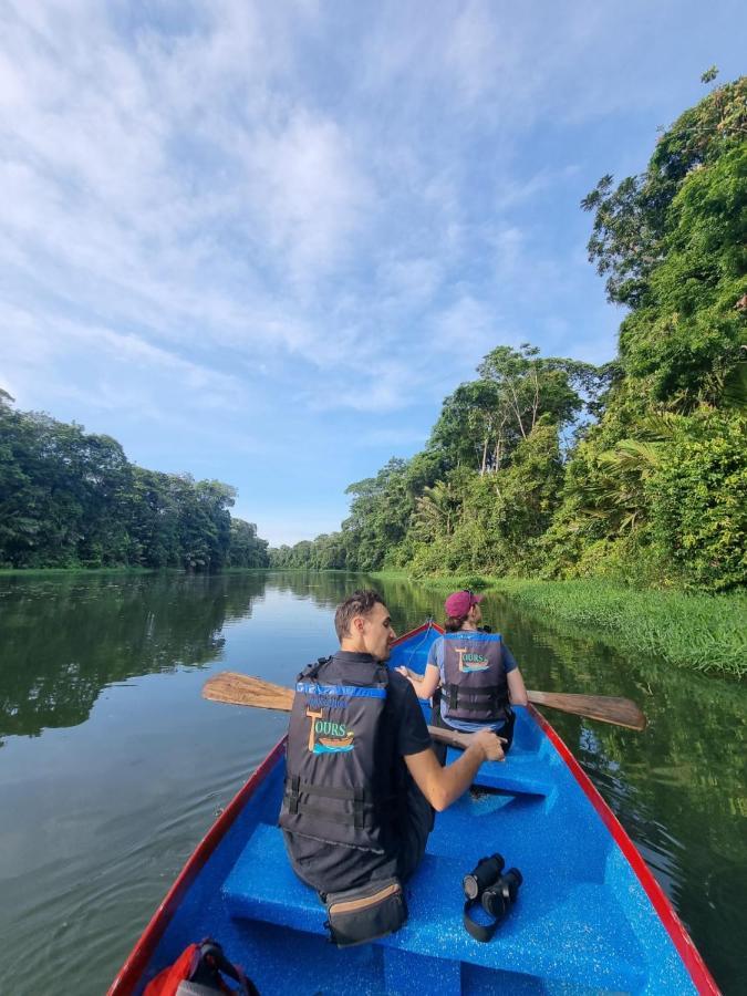 Tortuguero Villas Exterior photo